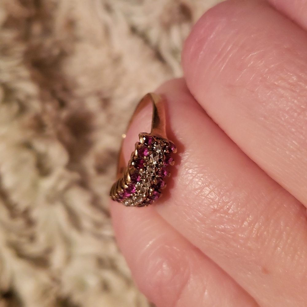 😍18 Rubies & 8 Diamonds oh my!♥️🌹😍 - Picture 12 of 13